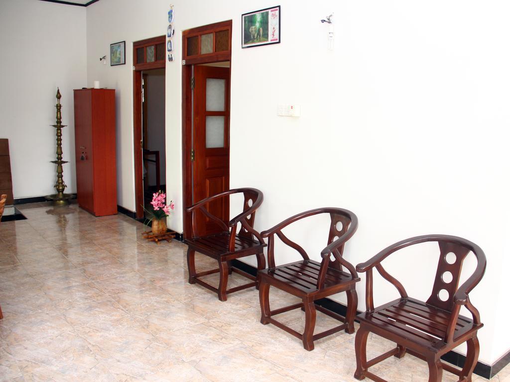 Sethun House Hotel Mirissa Bagian luar foto