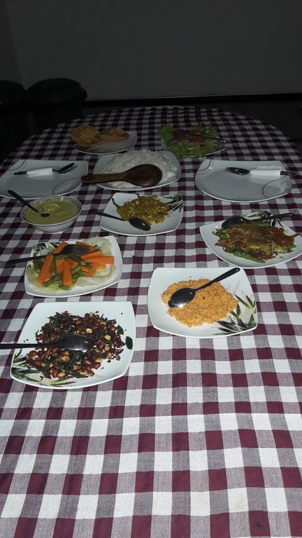 Sethun House Hotel Mirissa Bagian luar foto